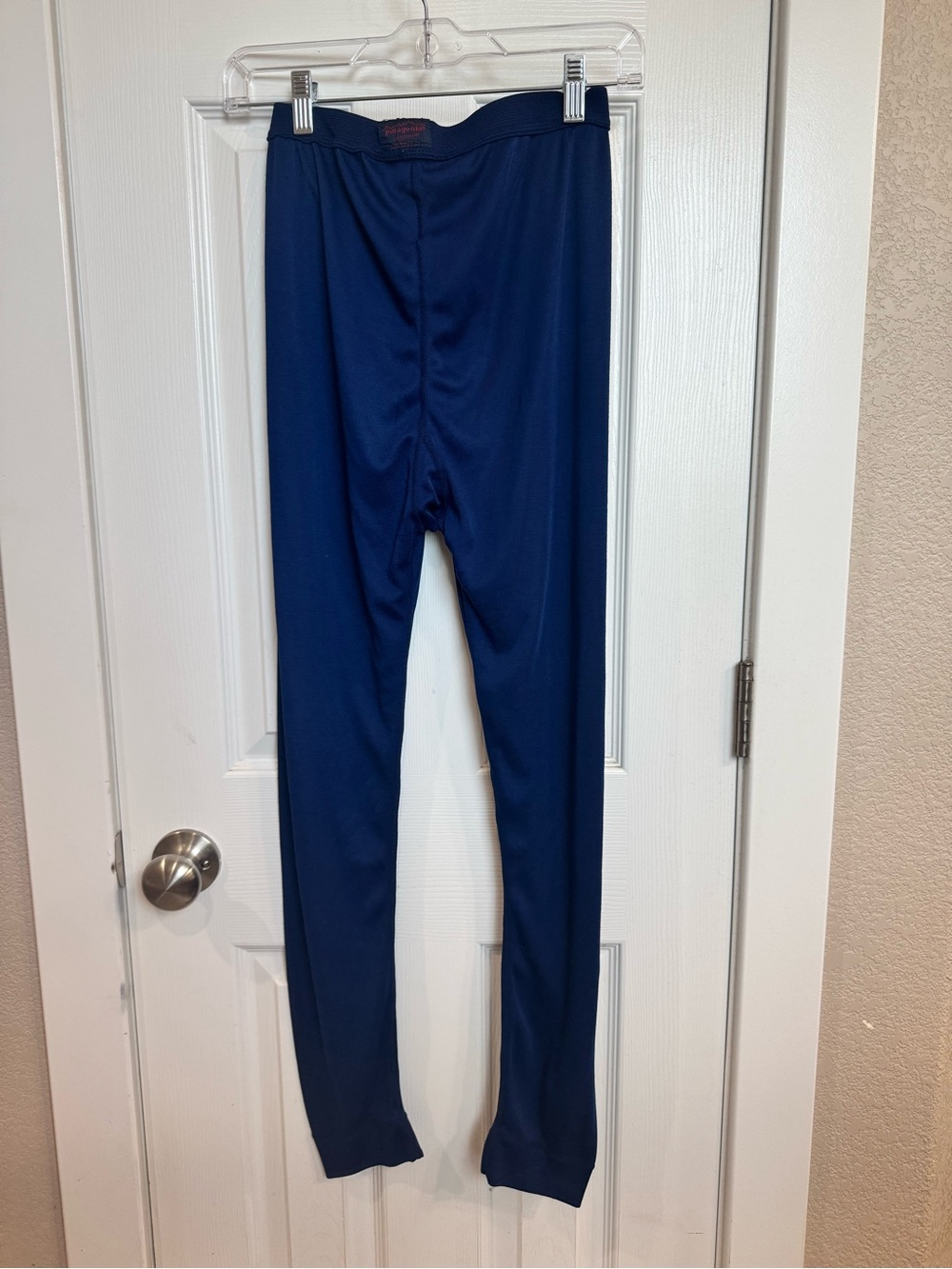 Patagonia Navy Blue Men’s small Capilene base layer
